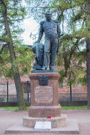 Санкт-Петербургская губерния. Памятник адмиралу Фаддею Фаддеевичу Беллингсгаузену в Кронштадте